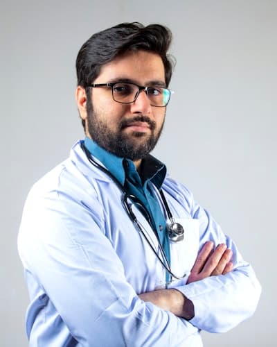 Dr. Alejandro López